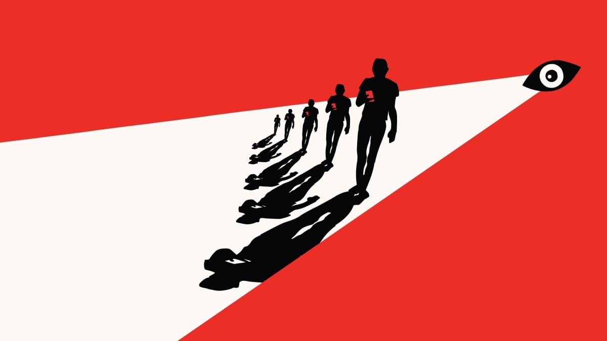 สอดแนมลับจับพิรุธ