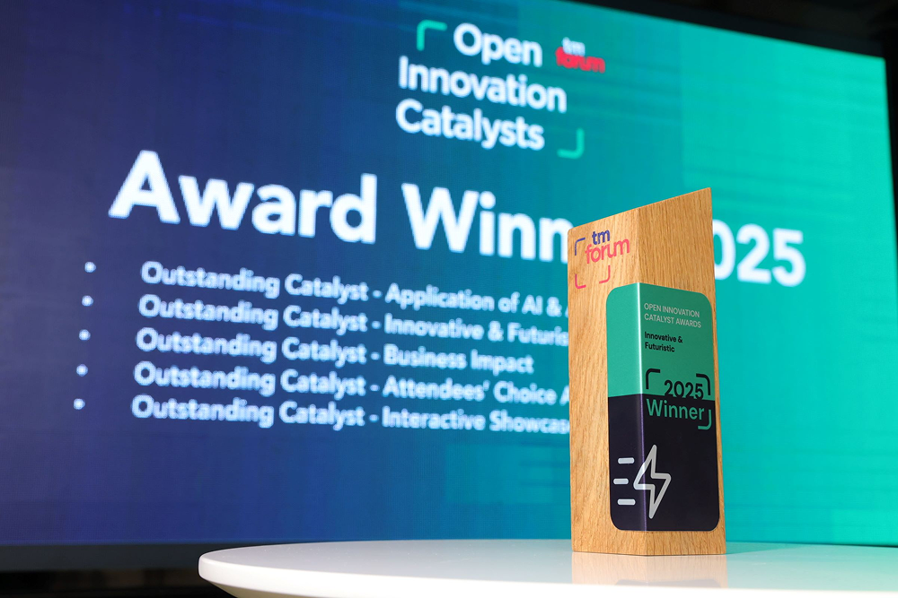 รางวัล Outstanding Catalyst ทั้ง 5 รางวัล จากเวที Digital Transformation World (DTW) 2025 