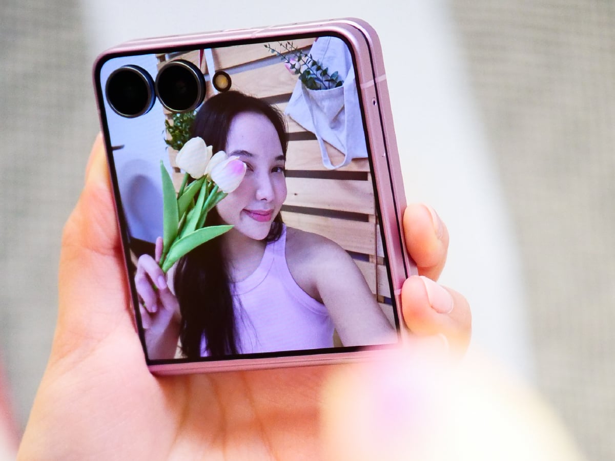 ดีเทลเครื่อง Flip 8 ภาพที่ 2
