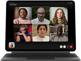 iPad Air, ติดเข้ากับ Magic Keyboard, สีดำ, หน้าจอแสดงการโทร FaceTime แบบกลุ่ม