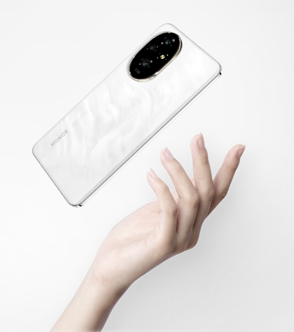 HONOR 200